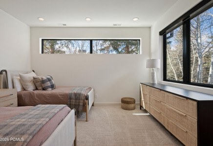 Image for 2930  Estates Drive