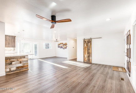 Image for 2830  Holiday Ranch Loop Road