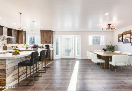 Image for 2830  Holiday Ranch Loop Road