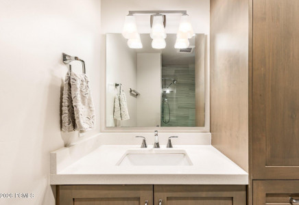 Image for 2830  Holiday Ranch Loop Road