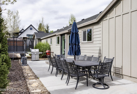 Image for 2830  Holiday Ranch Loop Road