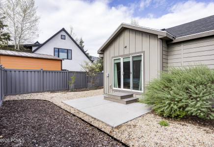 Image for 2830  Holiday Ranch Loop Road