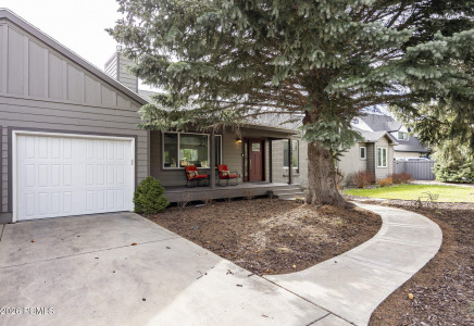 Image for 2830  Holiday Ranch Loop Road